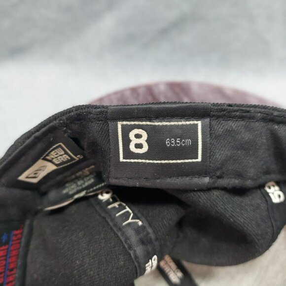 New Era NY Yankees Men's Fitted Cap - All Black (59FIFTY) Size 8 Embroidered - Picture 16 of 16